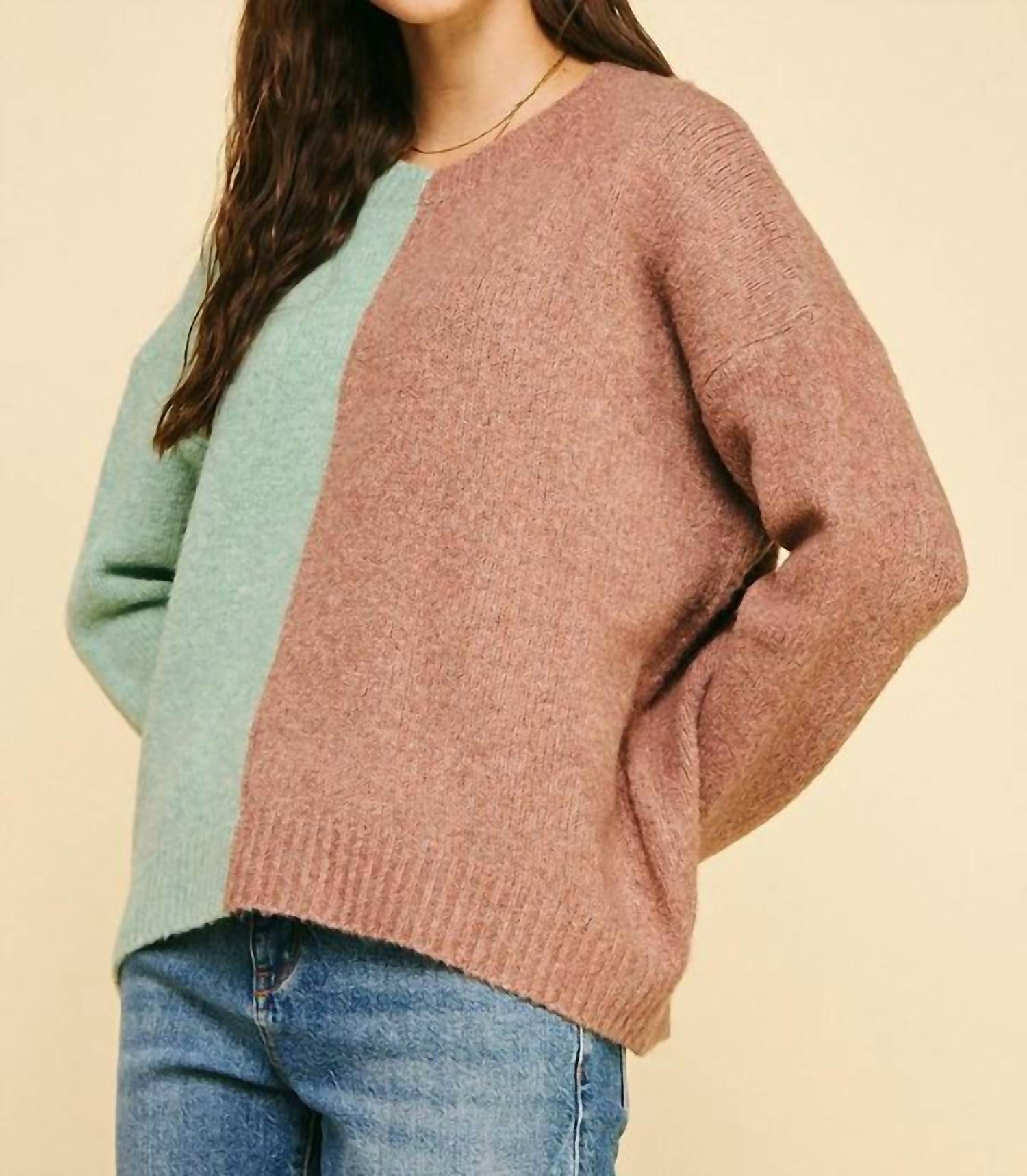 Pinch - Colorblock Cozy Round Neck Sweater