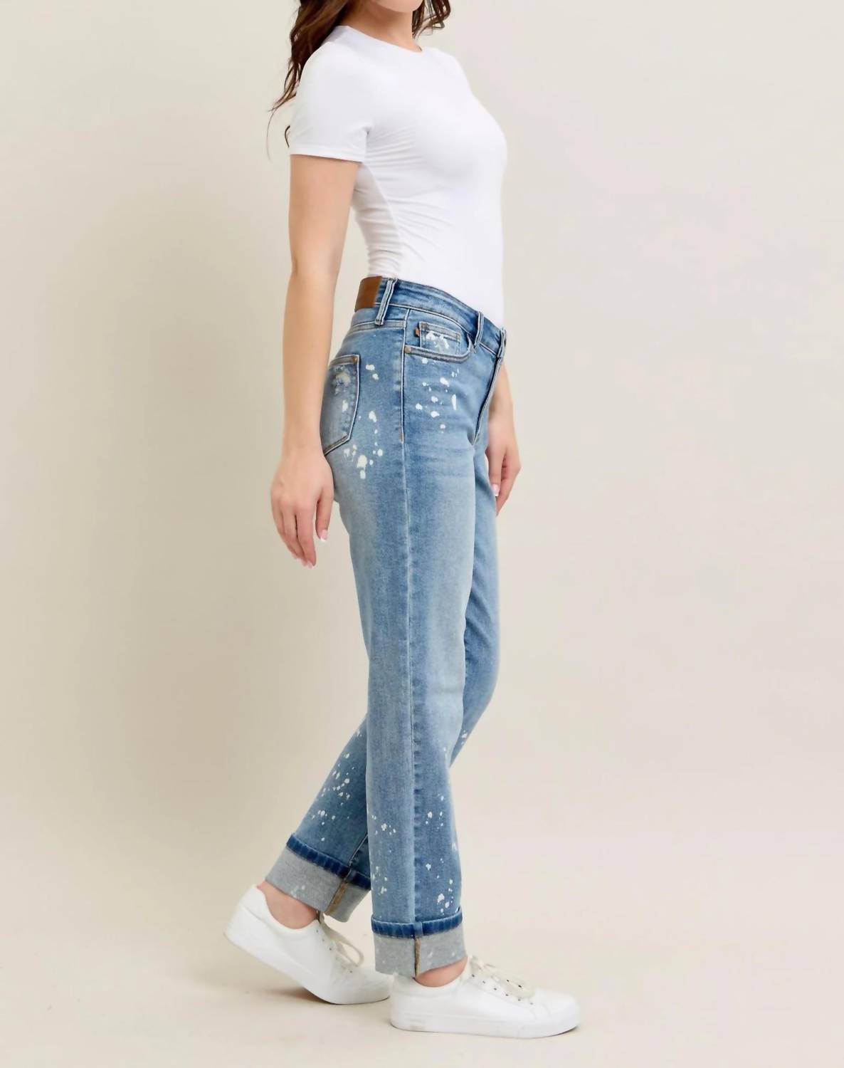 Judy Blue - Mid Rise Cuffed Boyfriend Jeans