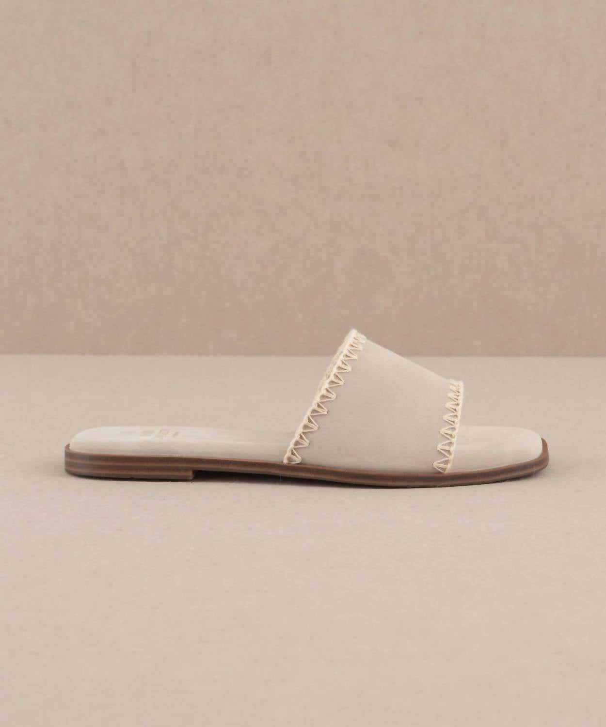 Oasis Society - Women's The Emmie Sandal