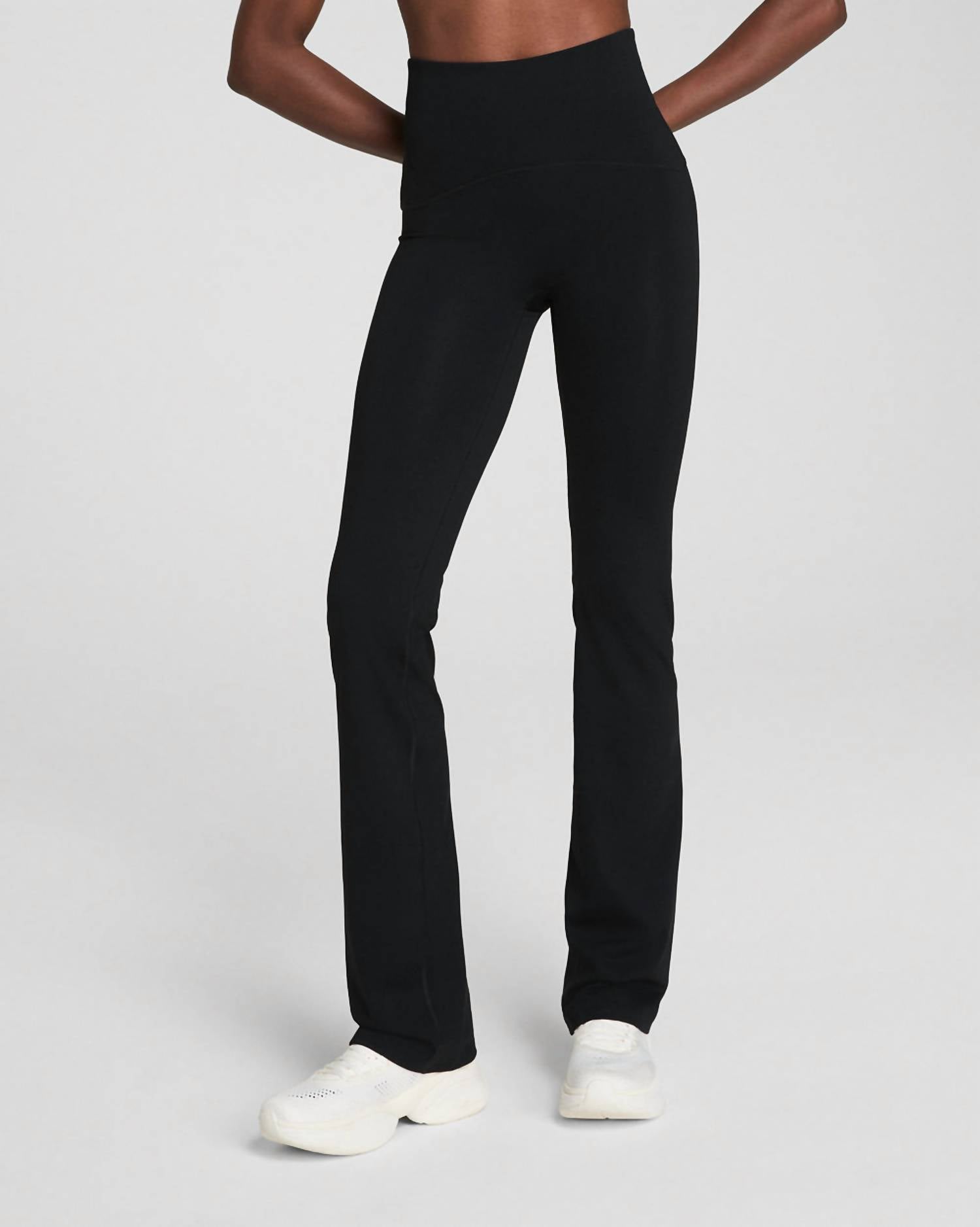 Spanx - Booty Boost Flare Yoga Pant