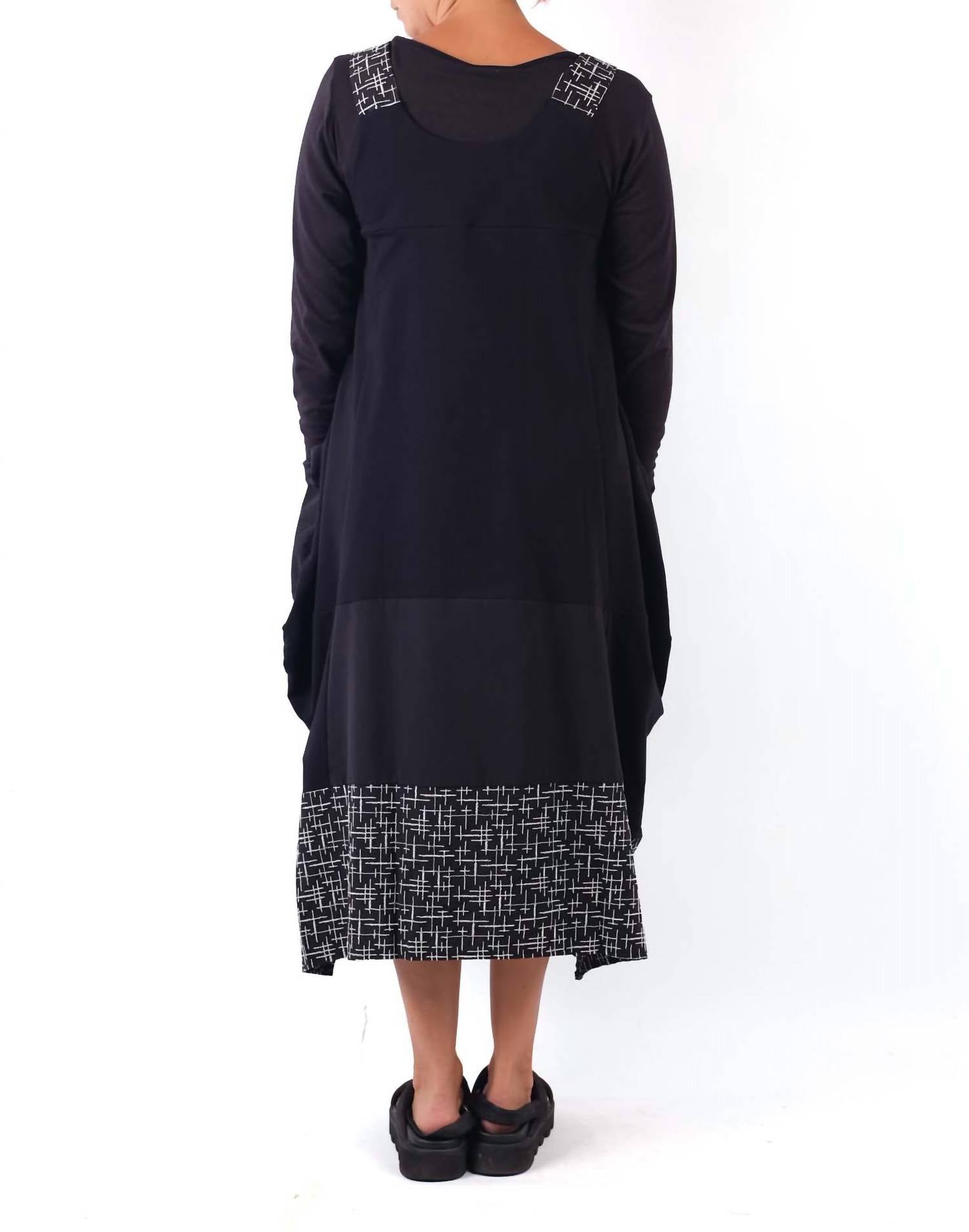 Luukaa - Sleeveless Midi Dress