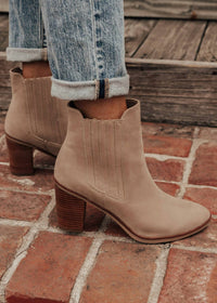 Mia - Women's Santos Bootie