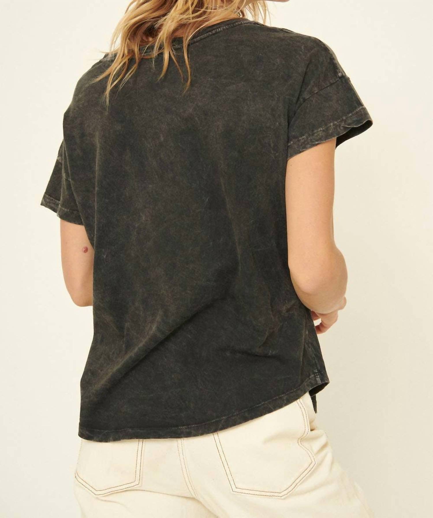 Promesa - Thunder Mama Washed Vintage Graphic Tee