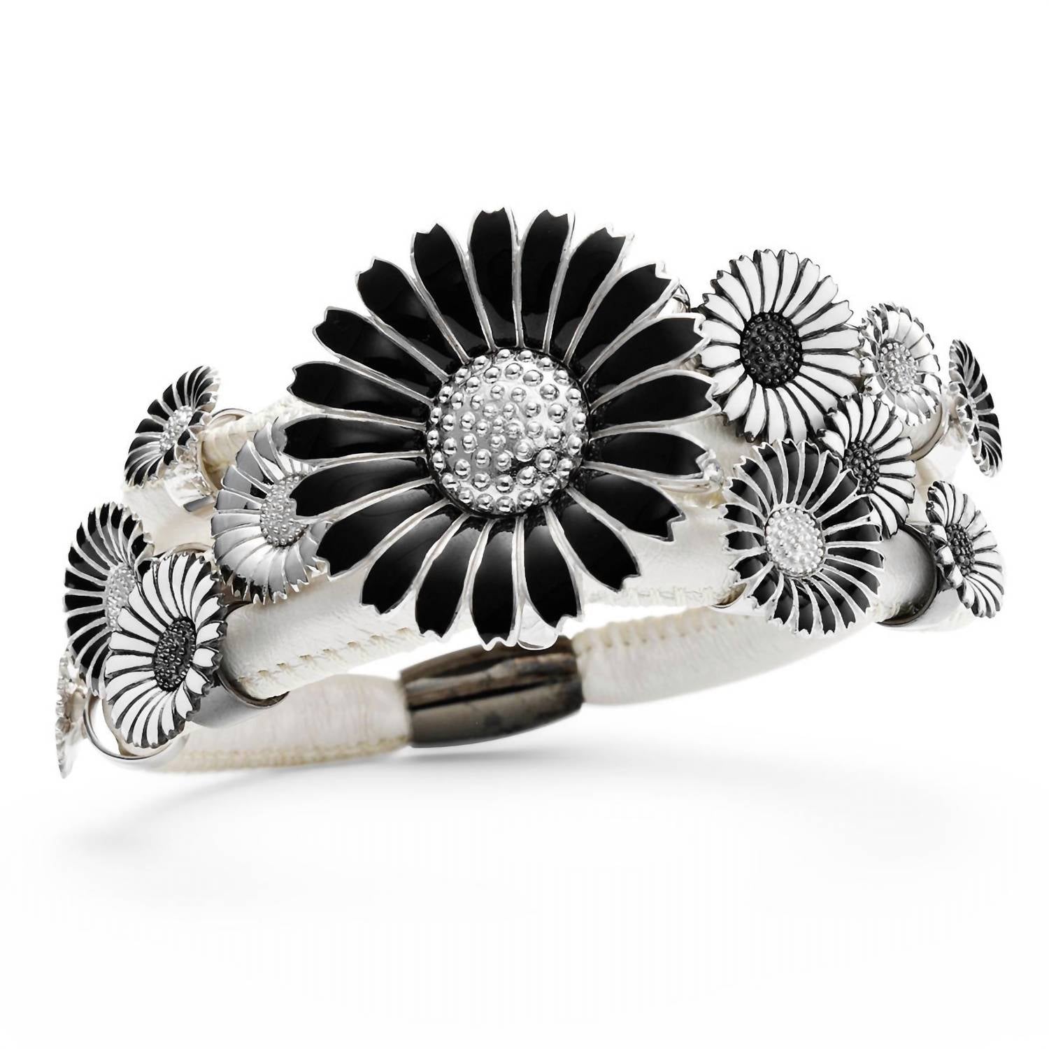 Story Jewellery - Daisy Button