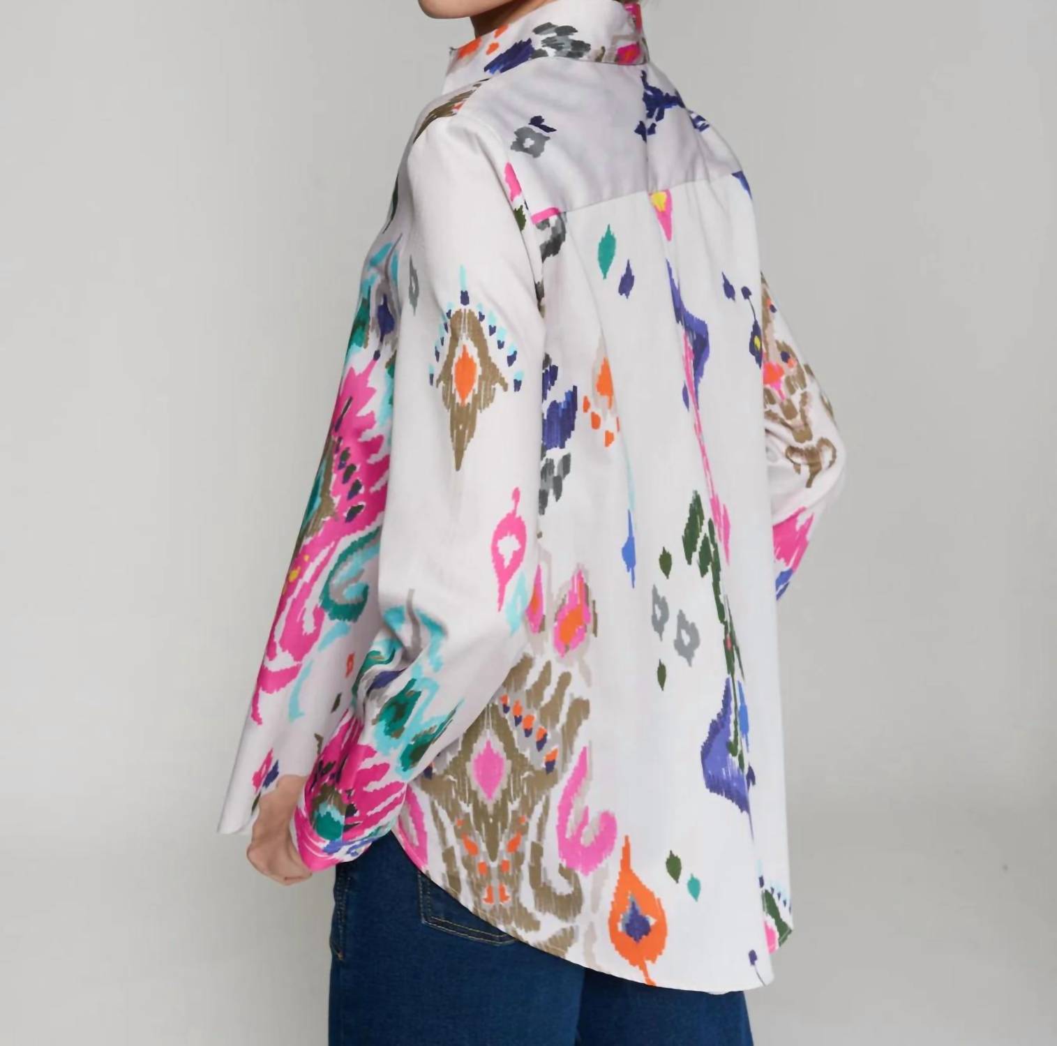 Vilagallo - Front Twist Stripes Blouse