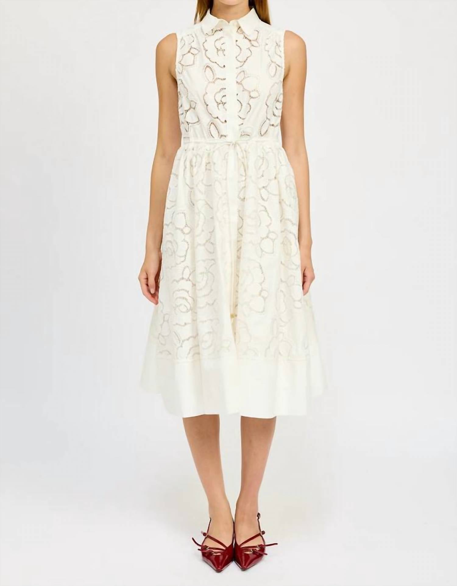 En Saison - Embroidered Collar Midi Dress