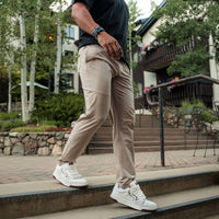 Burlebo - Lightweight Performance Pants