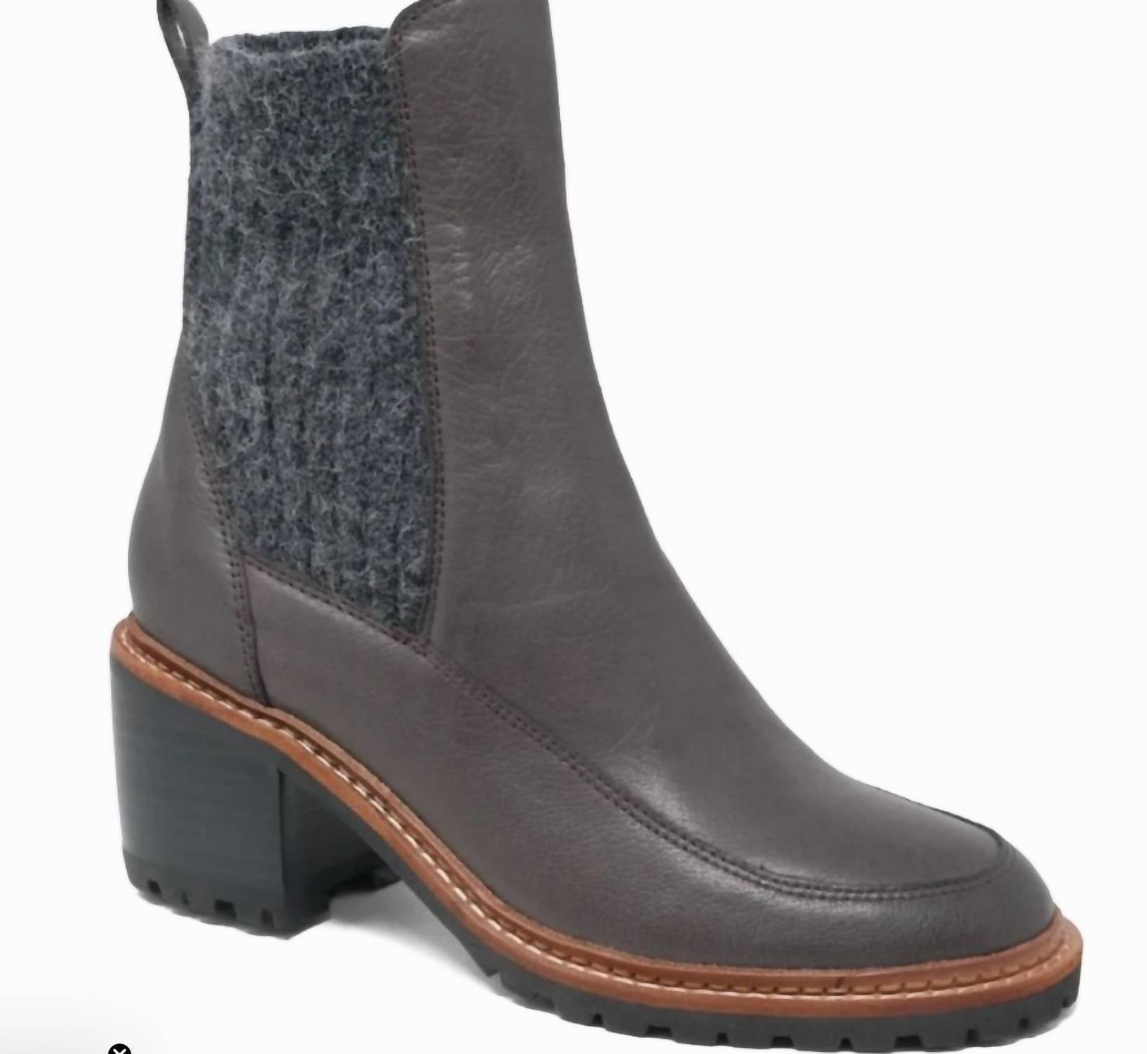 Django & Juliette - Women's Barret Leather Chelsea Boot