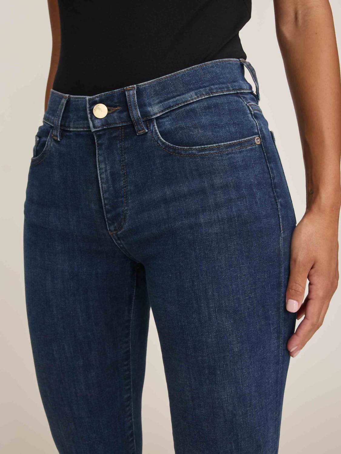Dl1961 - Women'S - Mara Straight Mid Rise Instasculpt Jeans