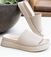 Alegria - Women's Akimi Sandal