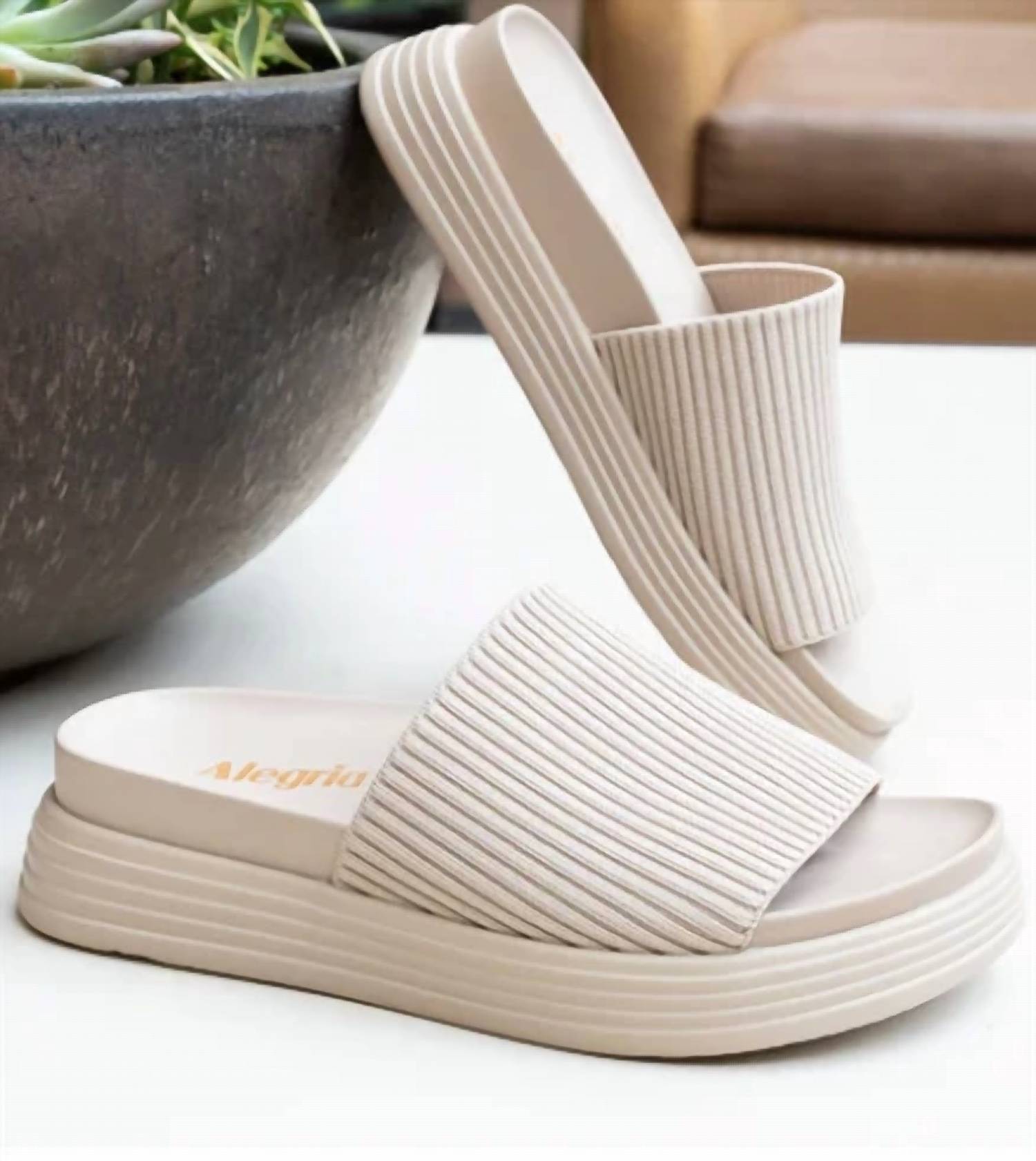 Alegria - Women's Akimi Sandal