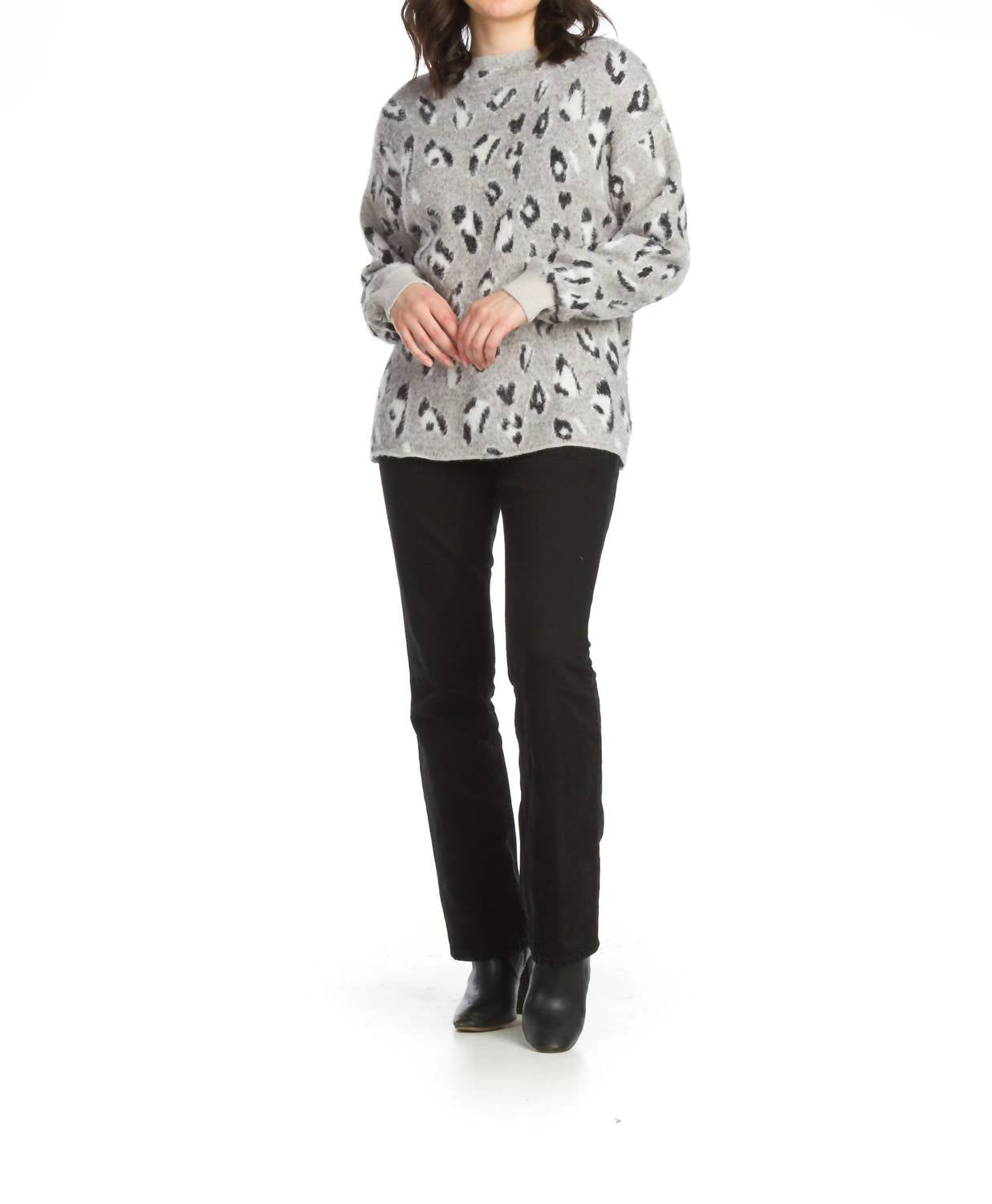 Papillon - Leopard Print Sweater