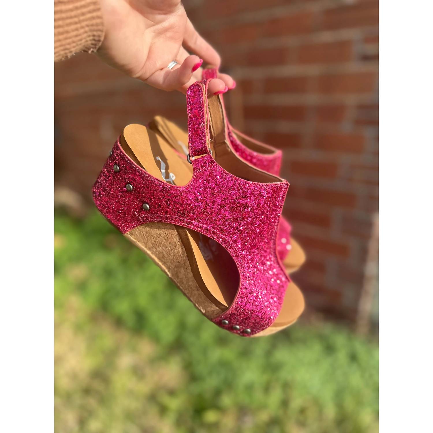Very G - Women's Culver Wedge Sandals