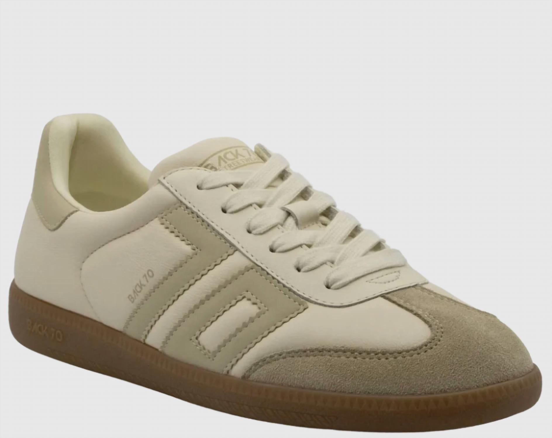 Back 70 - Women's Cloud D26 Sneaker