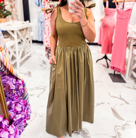 En Saison - Roma Verde Ribbed Midi Dress