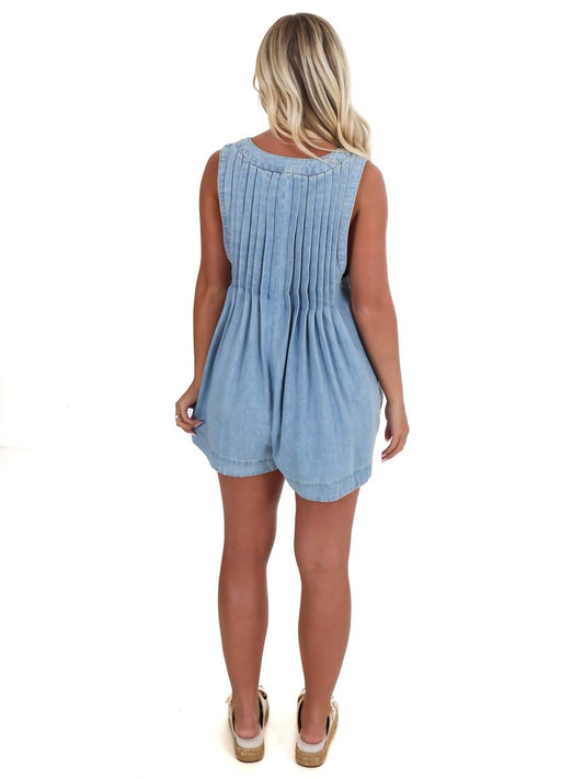 Veveret - Top Pick Pleated Denim Romper