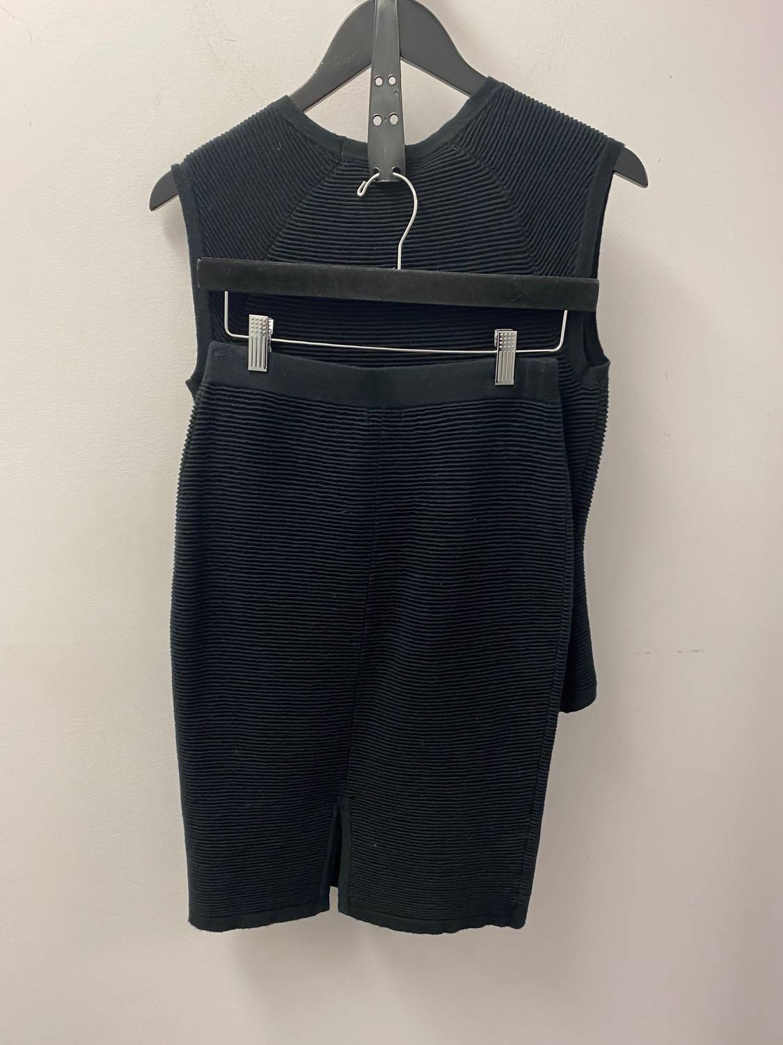 Minnie Rose - Women's 2 Piece Set Vest And Skirt