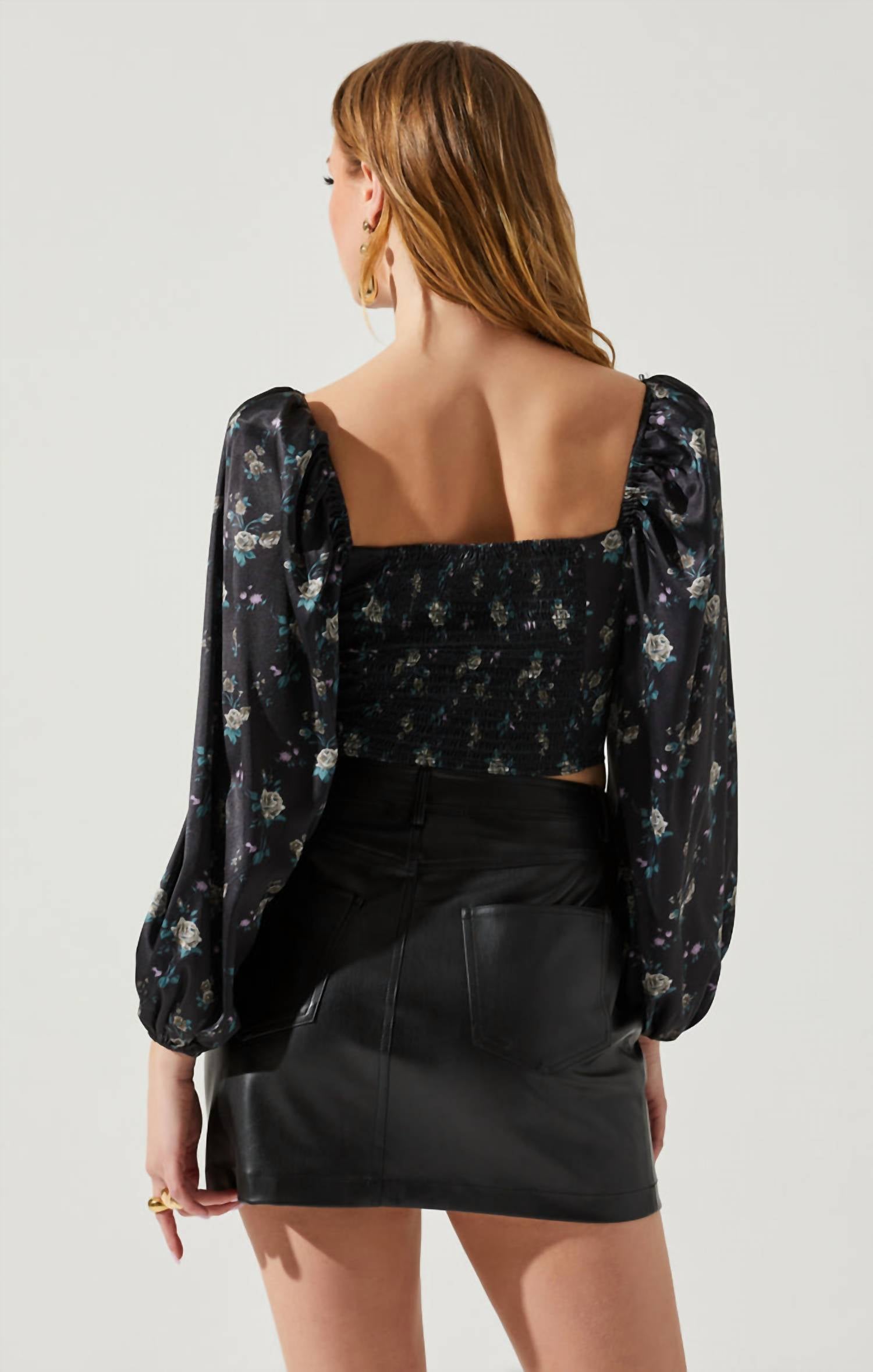 Astr - Josephine Puff Sleeve Top