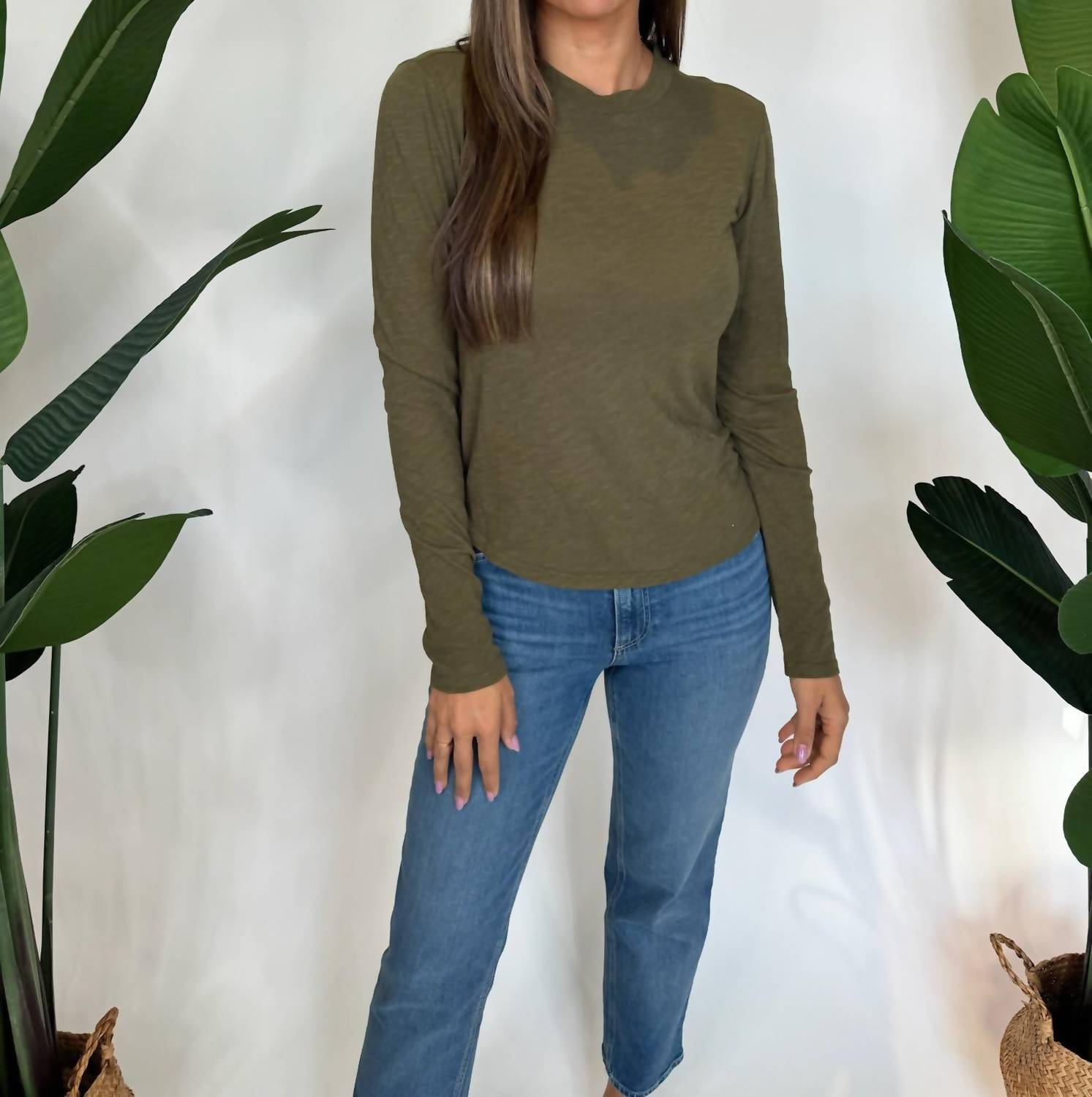 Bella Dahl Long Sleeve Crew Neck Tee in italian herb - women's long sleeve top - detail view
