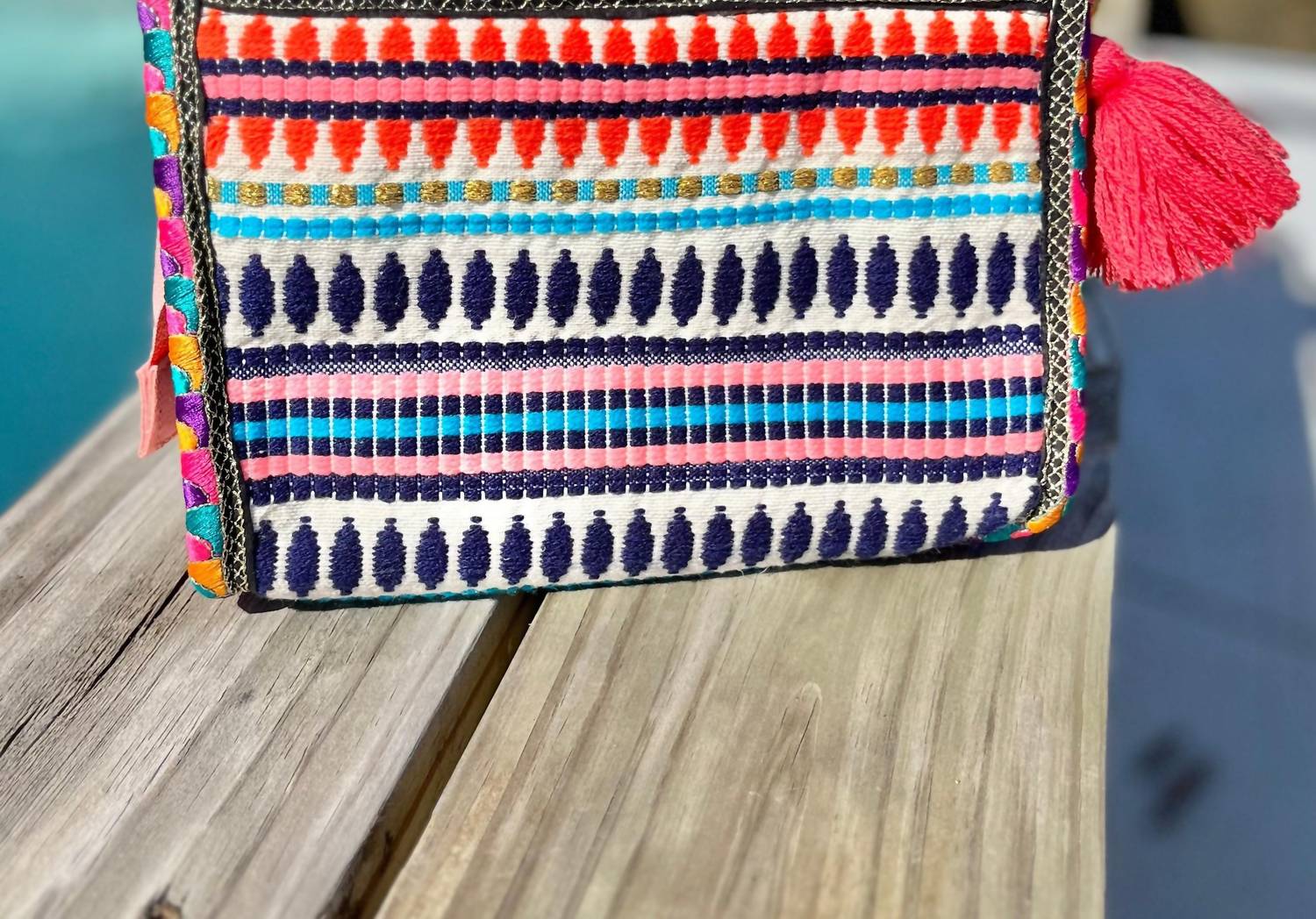 Jen & Co. - Women's Emberlyn Pouch Bag