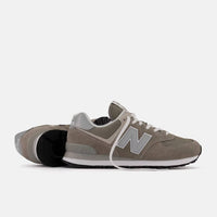 New Balance - Unisex Classic 574 Core Lifestyle Sneaker