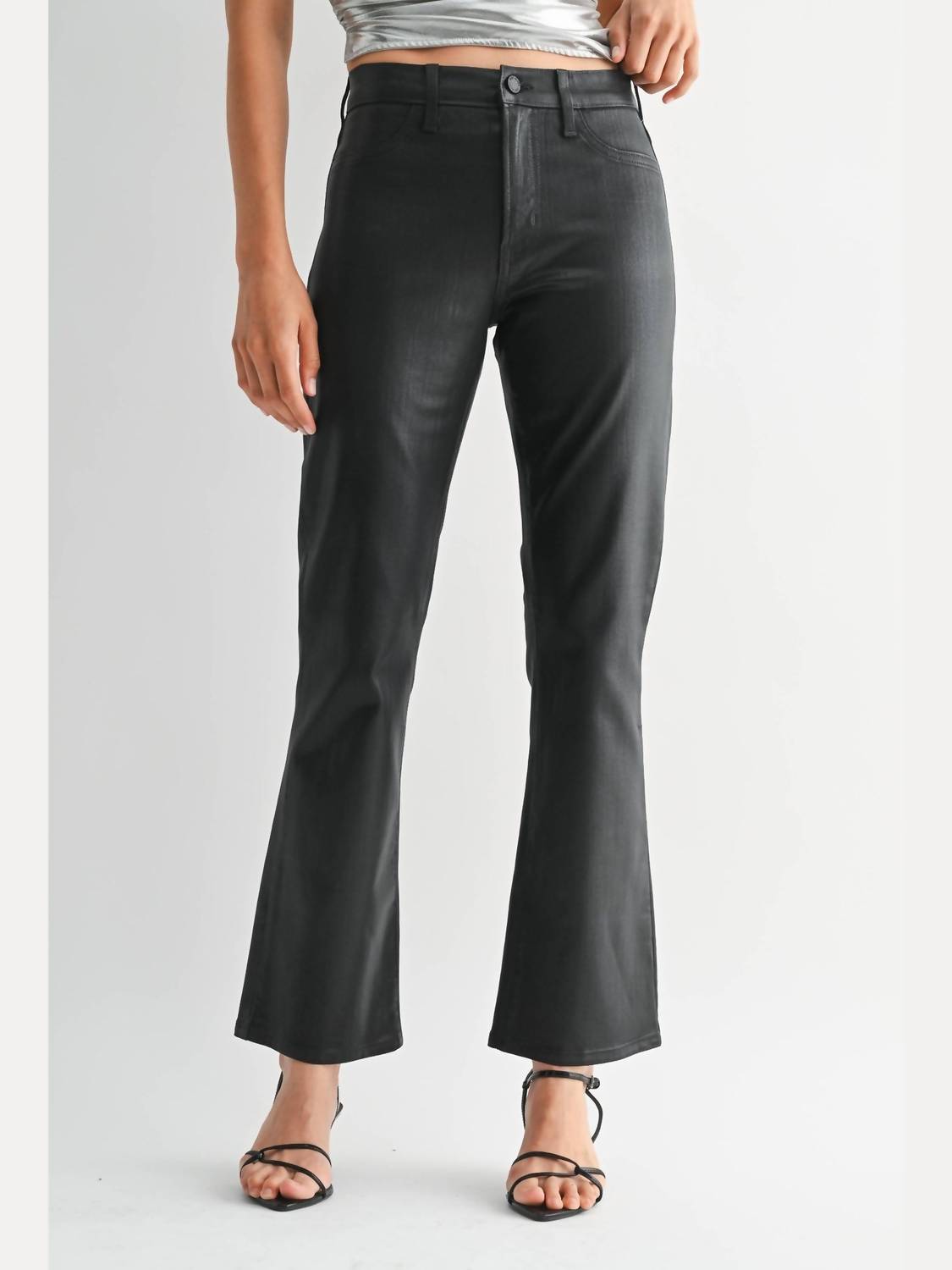 Just Black Denim - Slim Cropped Bootcut Jean
