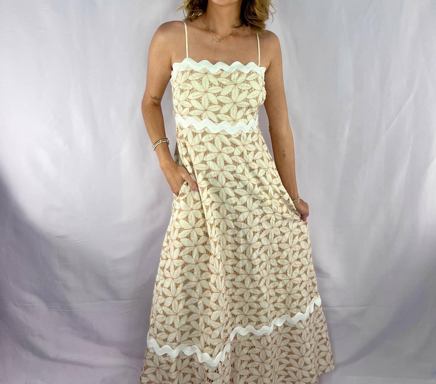 Mainstrip - Women's The Camille Garden Lace Maxi Dress