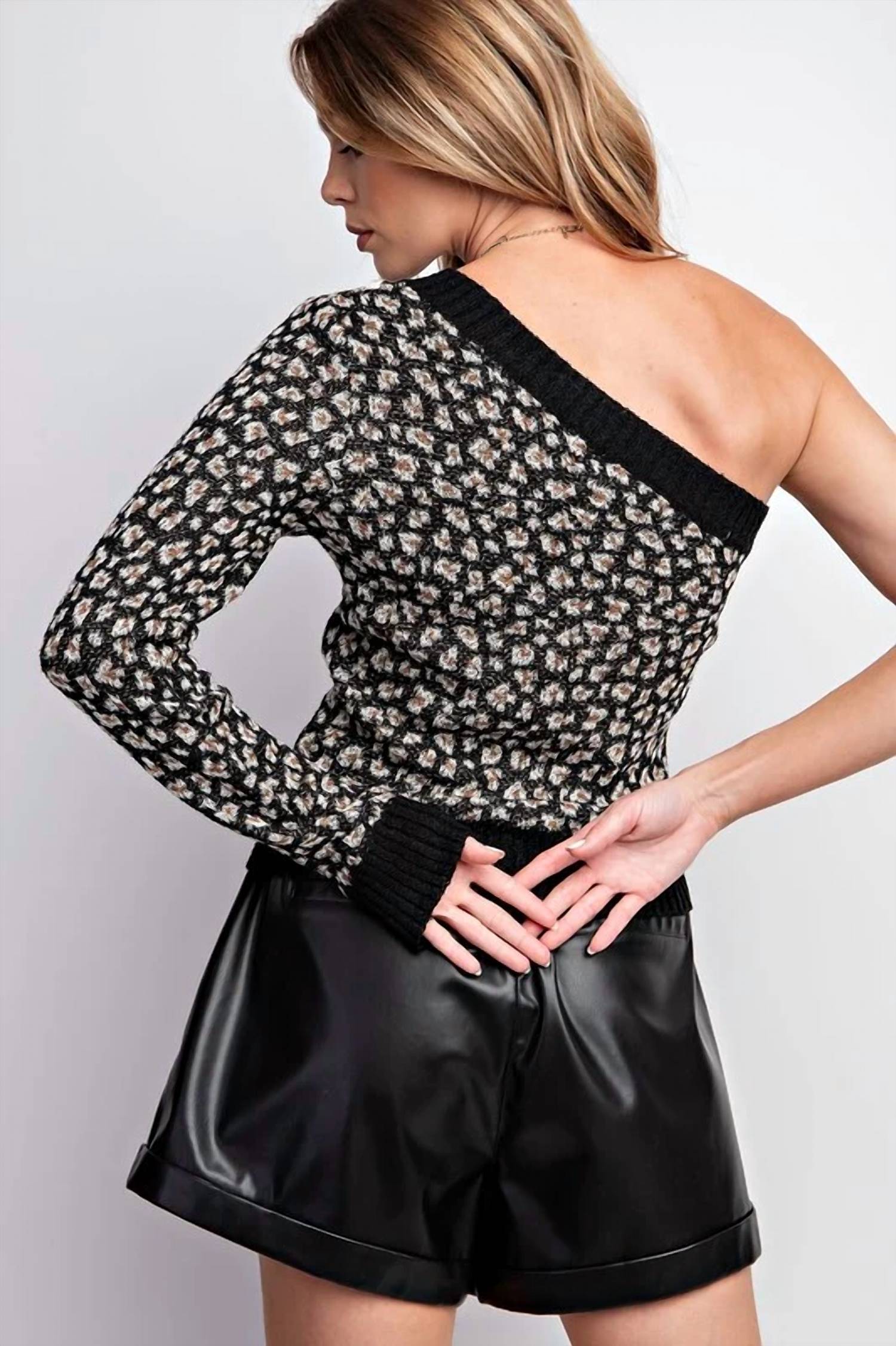 Easel - Lucy One Shoulder Cropped Sweater