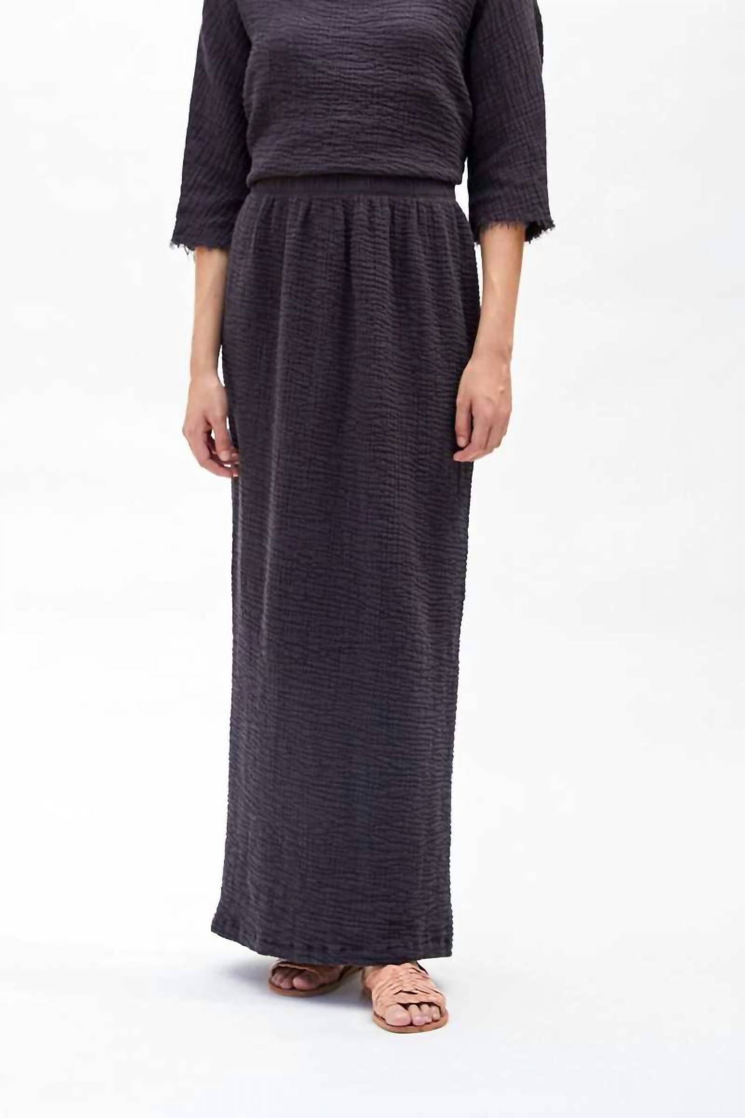 Black Crane - Long Skirt