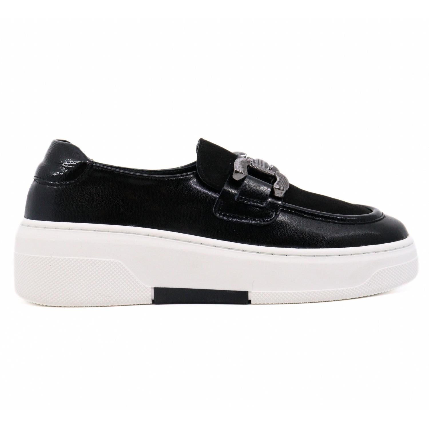 Ateliers Women's Verity Loafers in black - women's flats - view 6