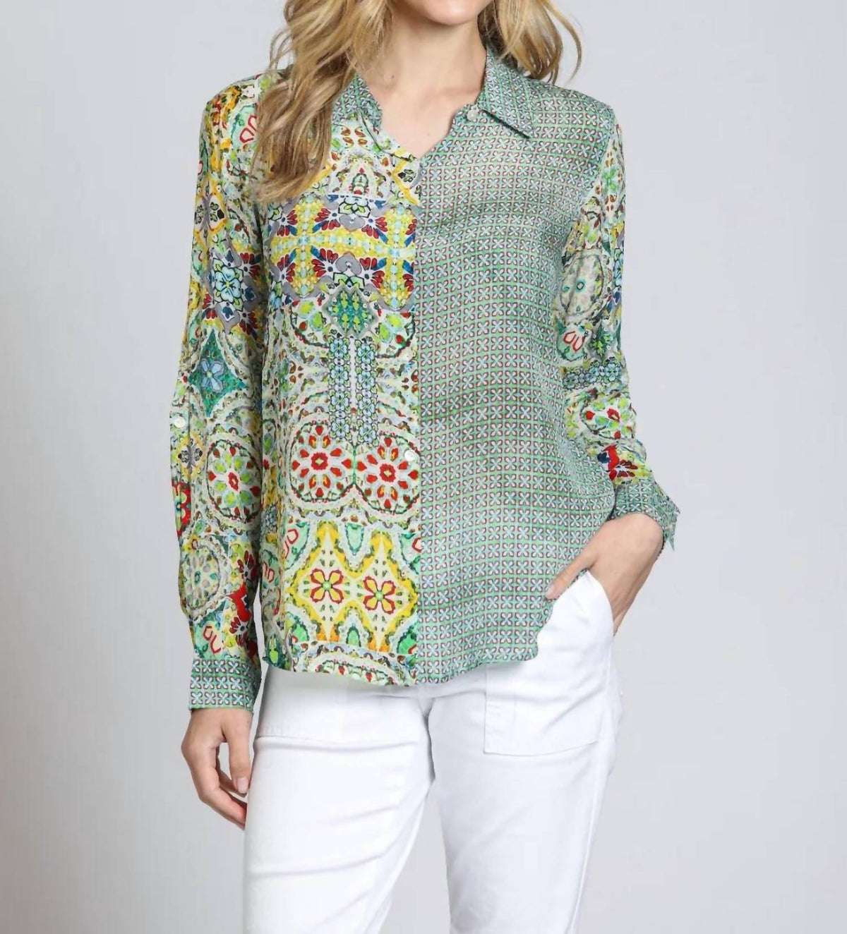 Apny - Button-up Vibrant Blouse