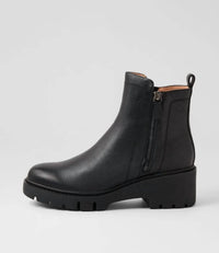 Django & Juliette Women's Umee Leather Ankle Boots in black crazy horse leather - women's shoe - view 4