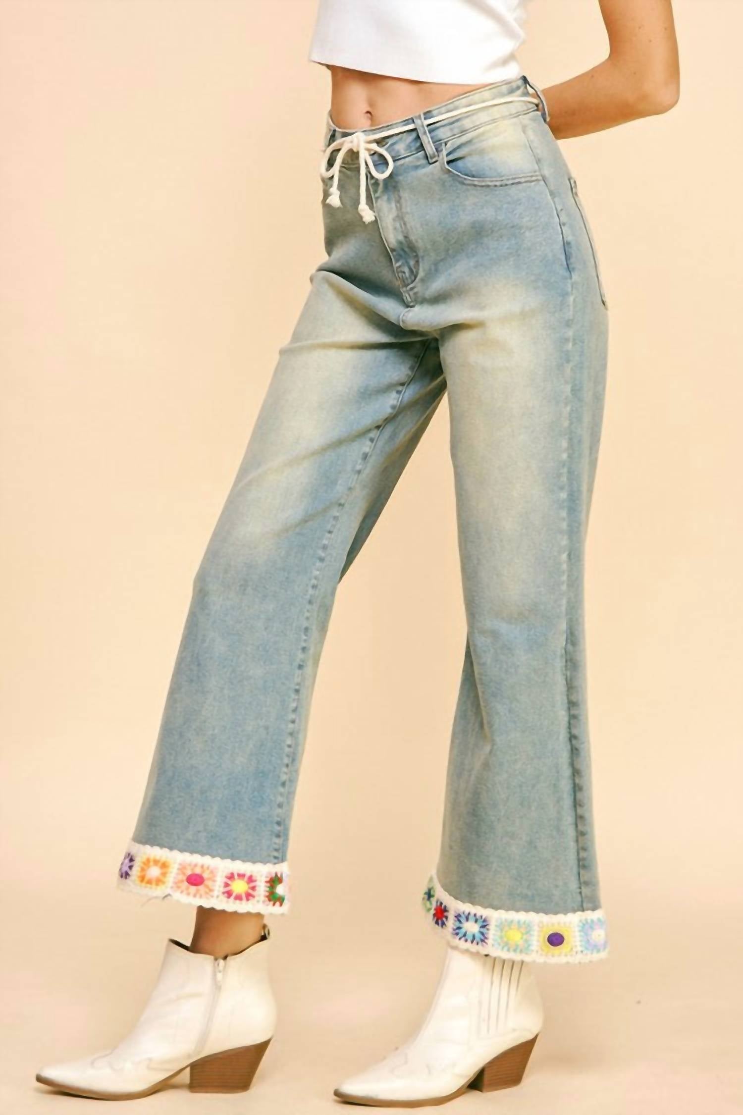 Davi & Dani - Crochet Trim Flare Jeans