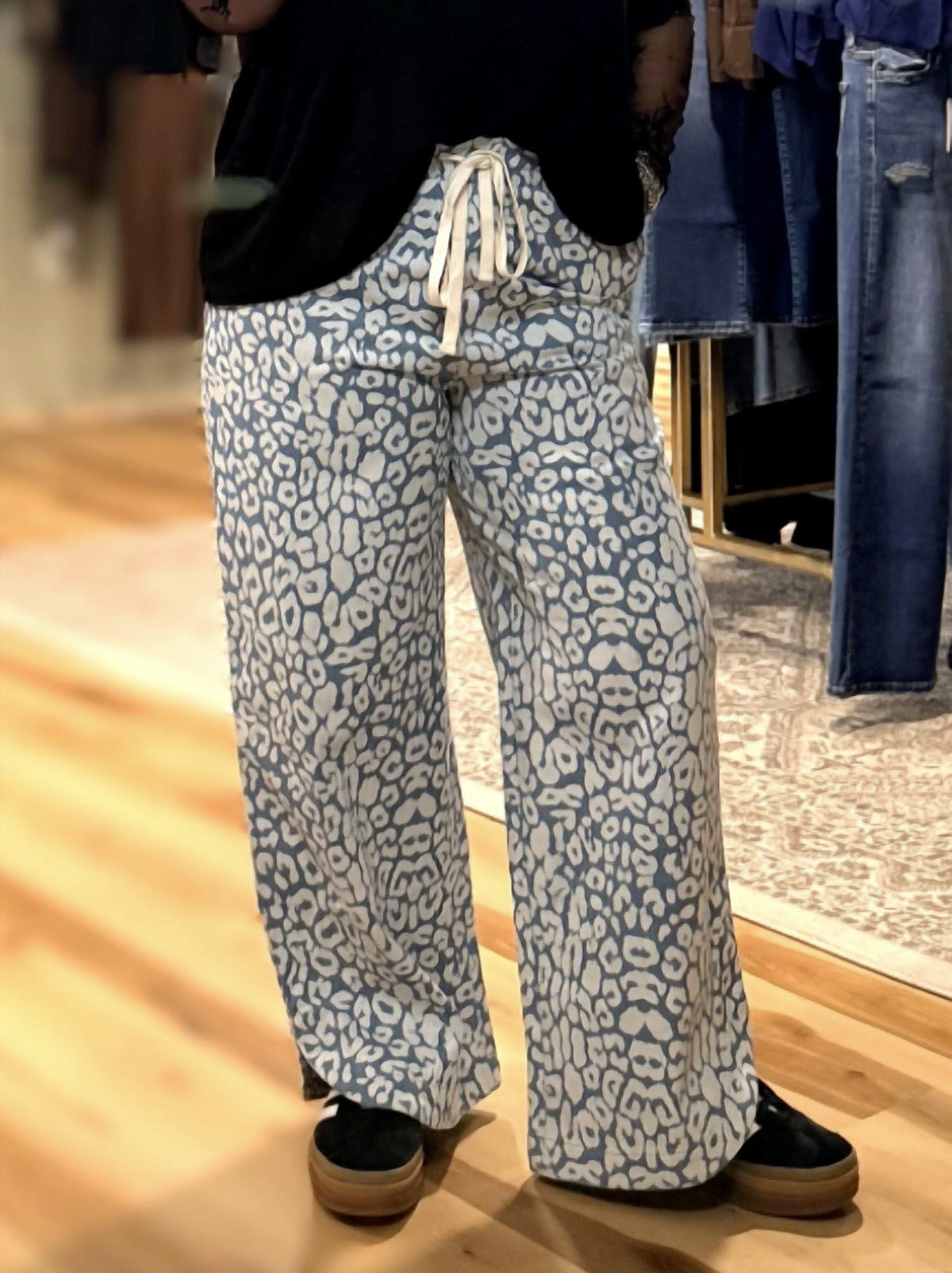 Bibi - Washed Leopard Jeans