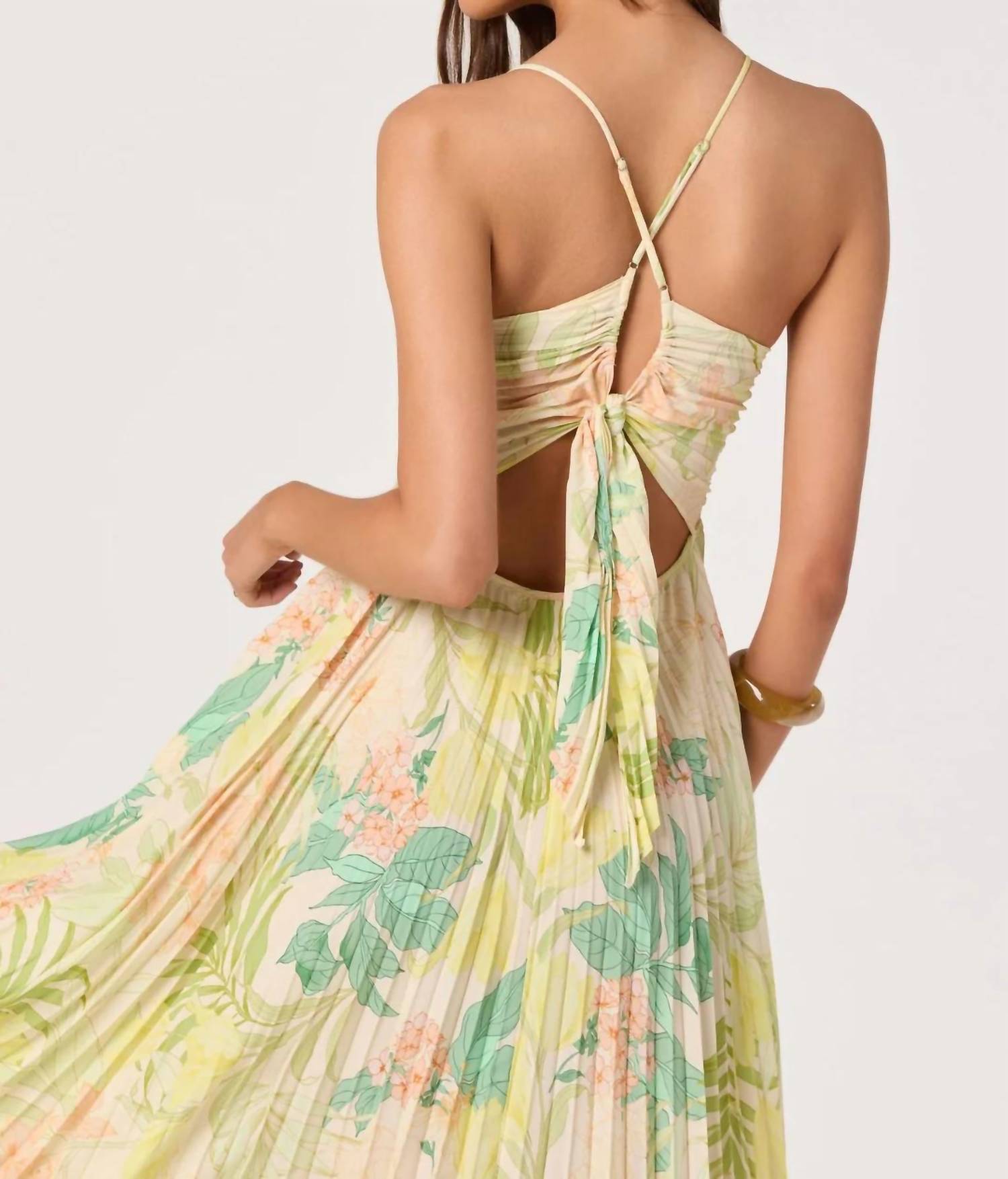 Astr - Blythe Floral Plisse Midi Dress