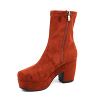 WOMEN'S TACE BOOTS