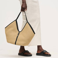 Urban Expressions - Women's Cienna Tote Bag