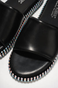 Cape Robbin - Women's Damdam Studded Sole Flat Slide Sandals
