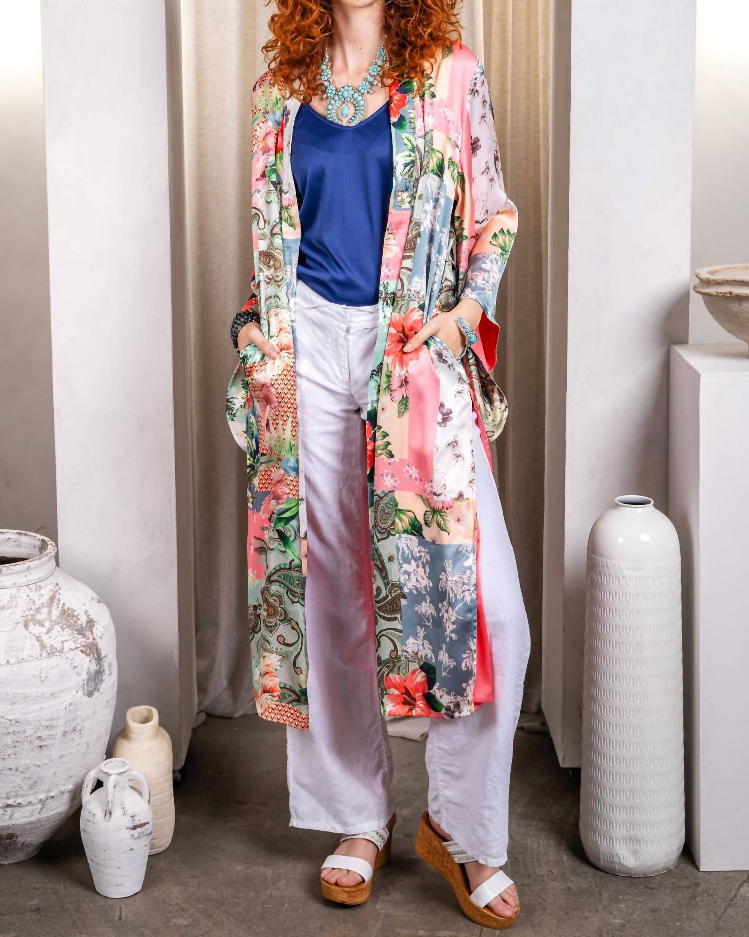 Paparazzi - Charmeuse Kimono With Lining