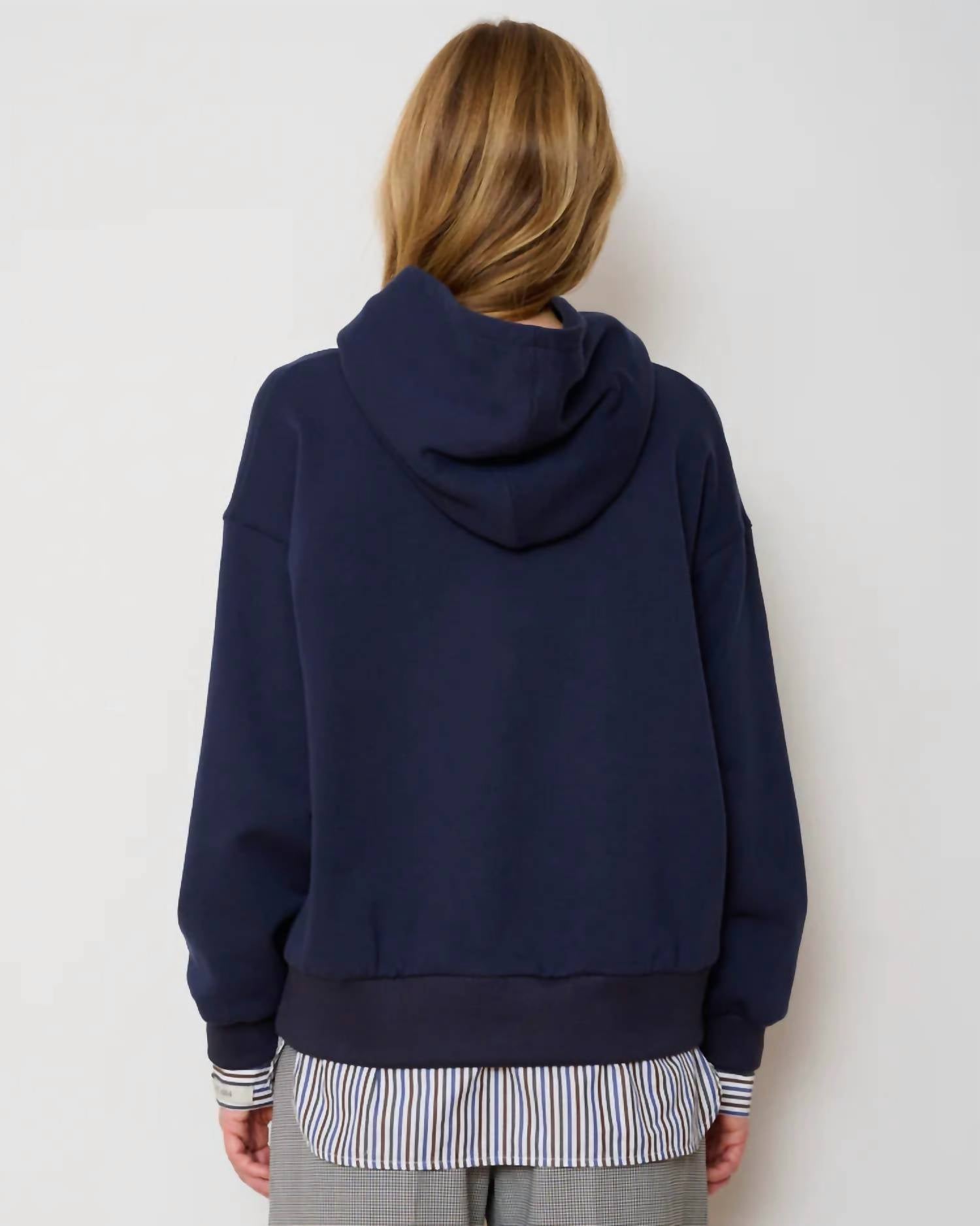 We-Ar4 - Smart Classic Hoodie
