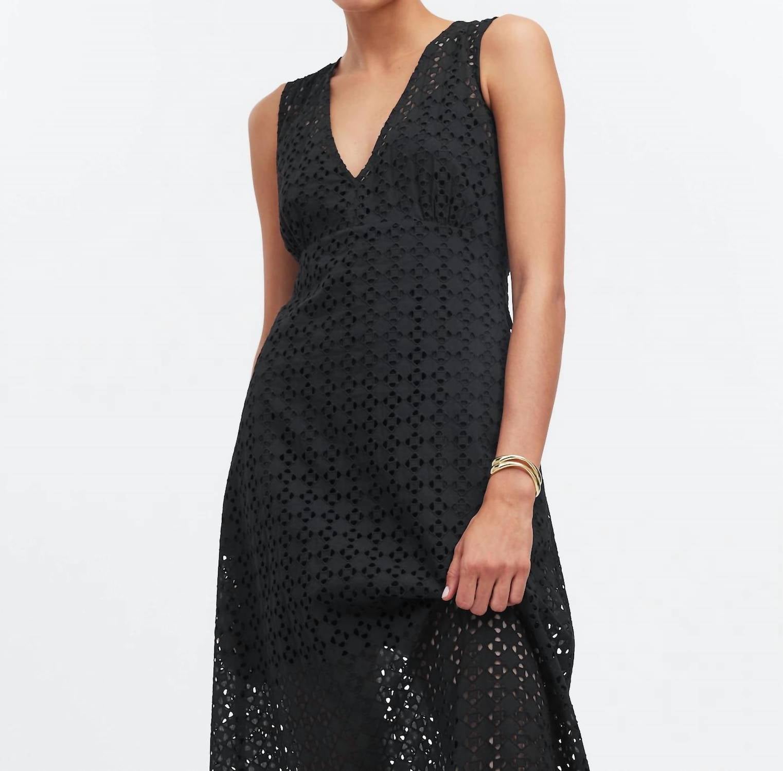 Madewell - Sleeveless Eyelet V-neck Maxi Dress