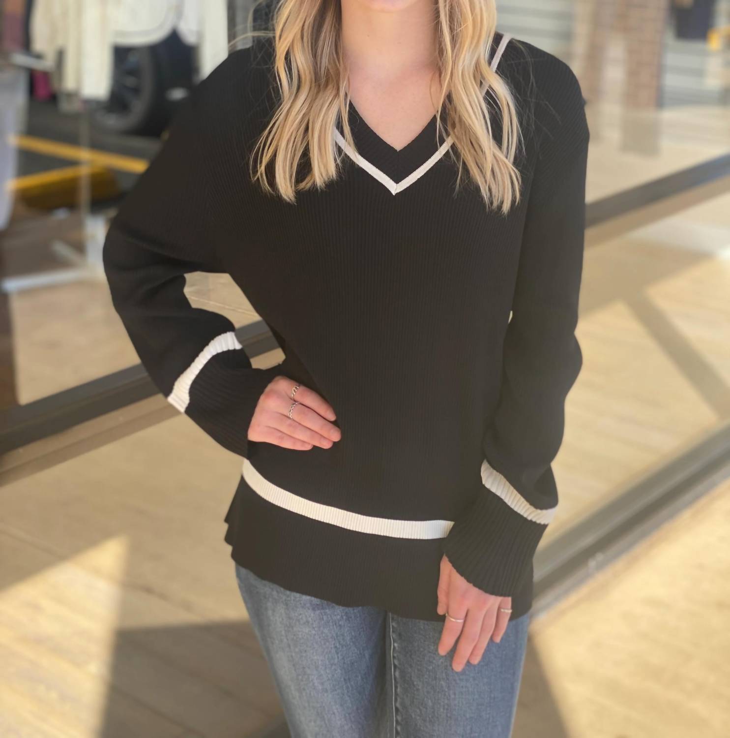Elan - Cameron V-neck Sweater