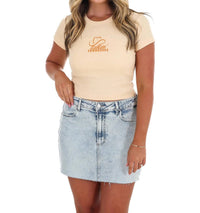 Southern Wives Club - Talkin' Tennessee Cropped Baby Tee