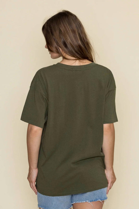 Daydreamer - RAISED ON COUNTRY TEE