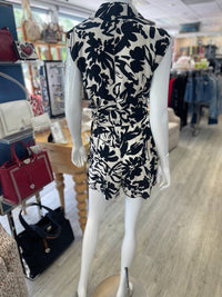 Kld. Signature - Sleeveless Romper