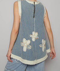 Pol - Round Neck Sleeveless Flower Patch Top