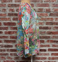 Jess & Jane - Women's Bright Floral Mesh Tunic