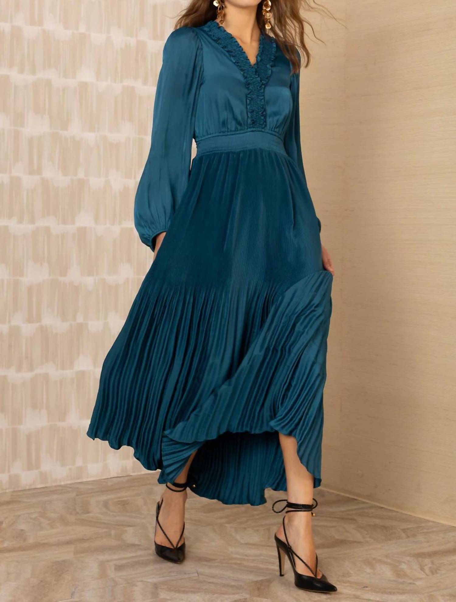 Hale Bob - alisson Charmeuse solid Maxi Dress