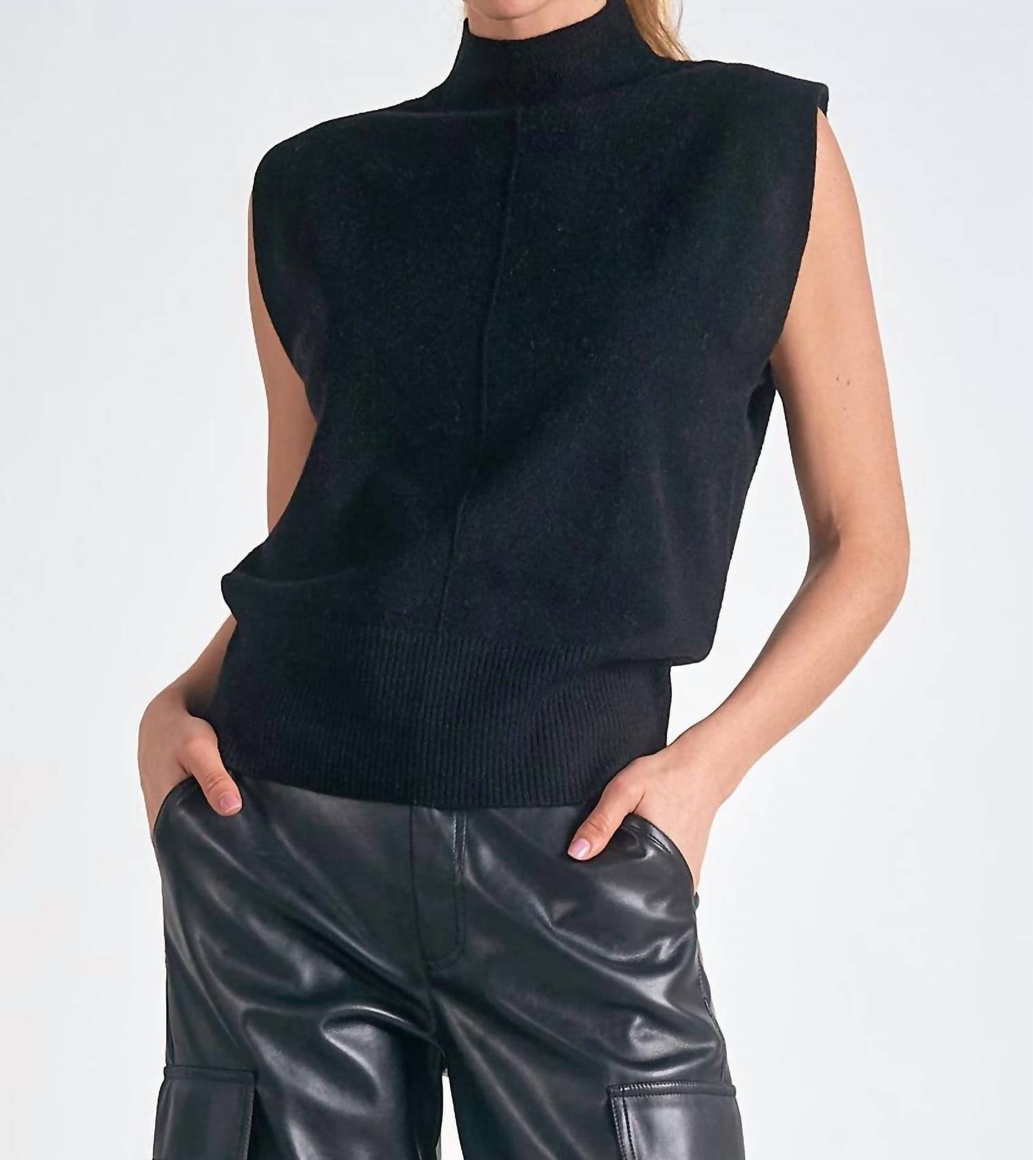 Elan - Chelcie Sleeveless Sweater