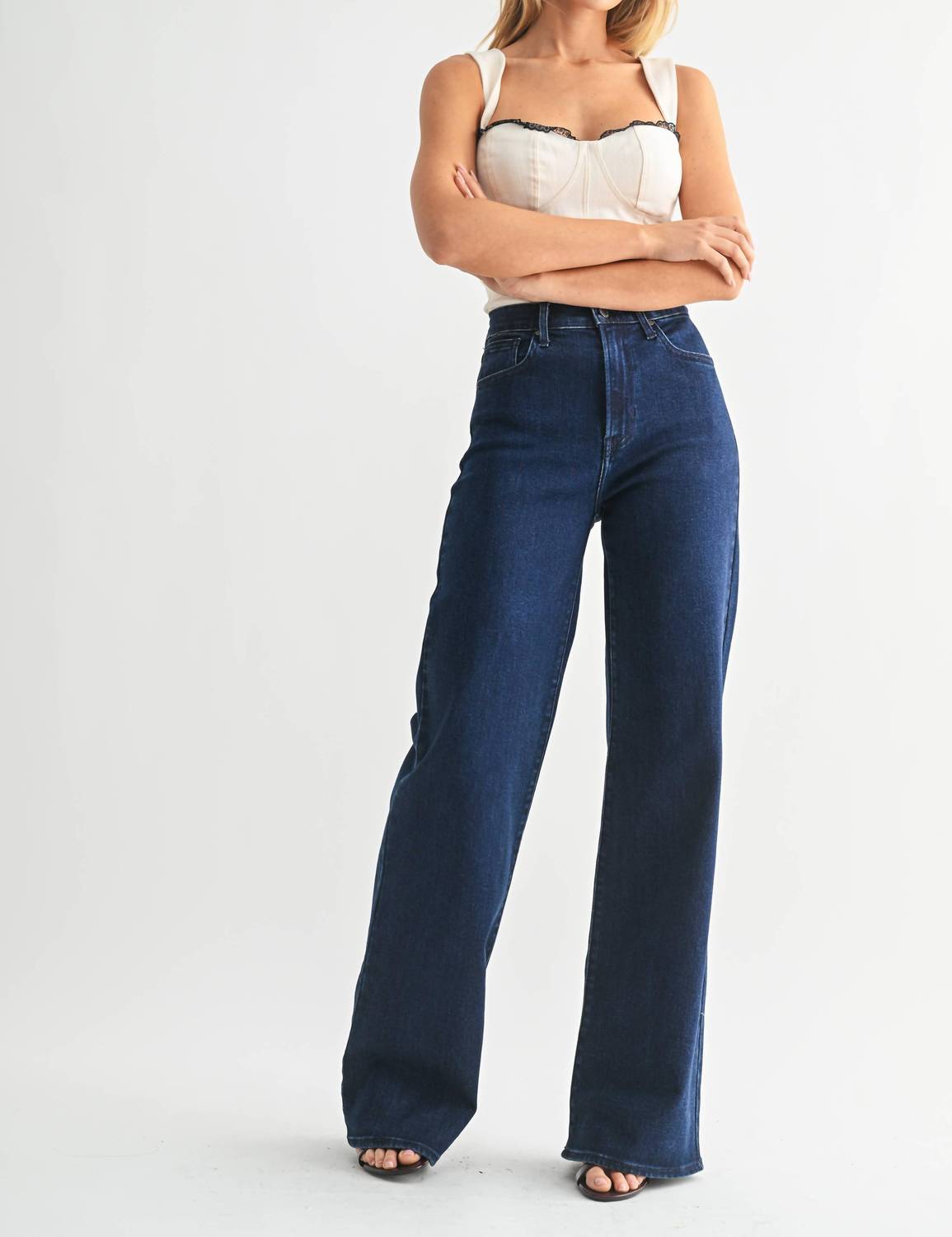 JUST BLACK DENIM Palazzo Jean in dark denim - women's jeans - detail view